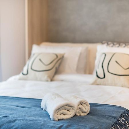 Stylish Urban Suites Athena Bagian luar foto