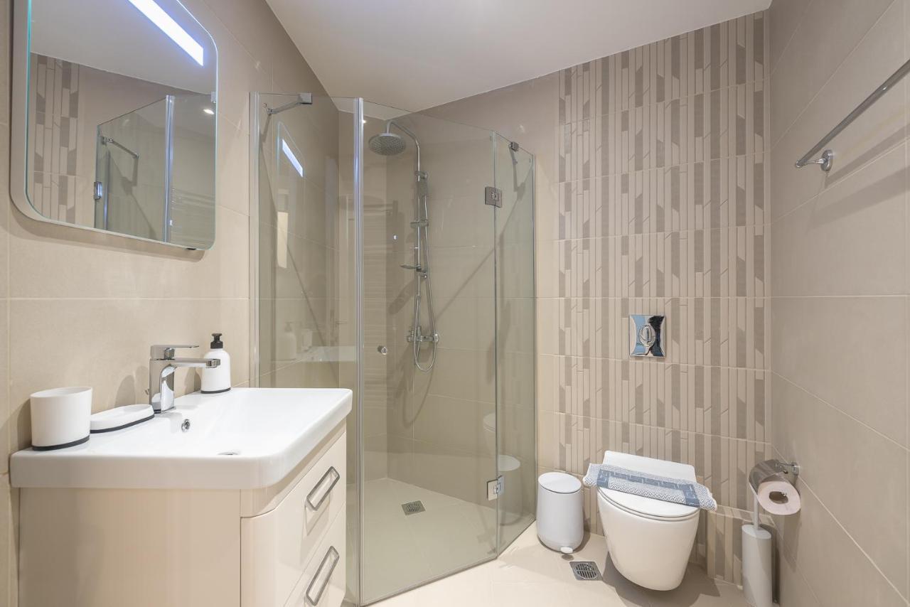 Stylish Urban Suites Athena Bagian luar foto
