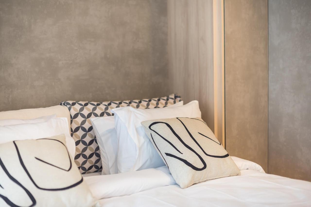 Stylish Urban Suites Athena Bagian luar foto