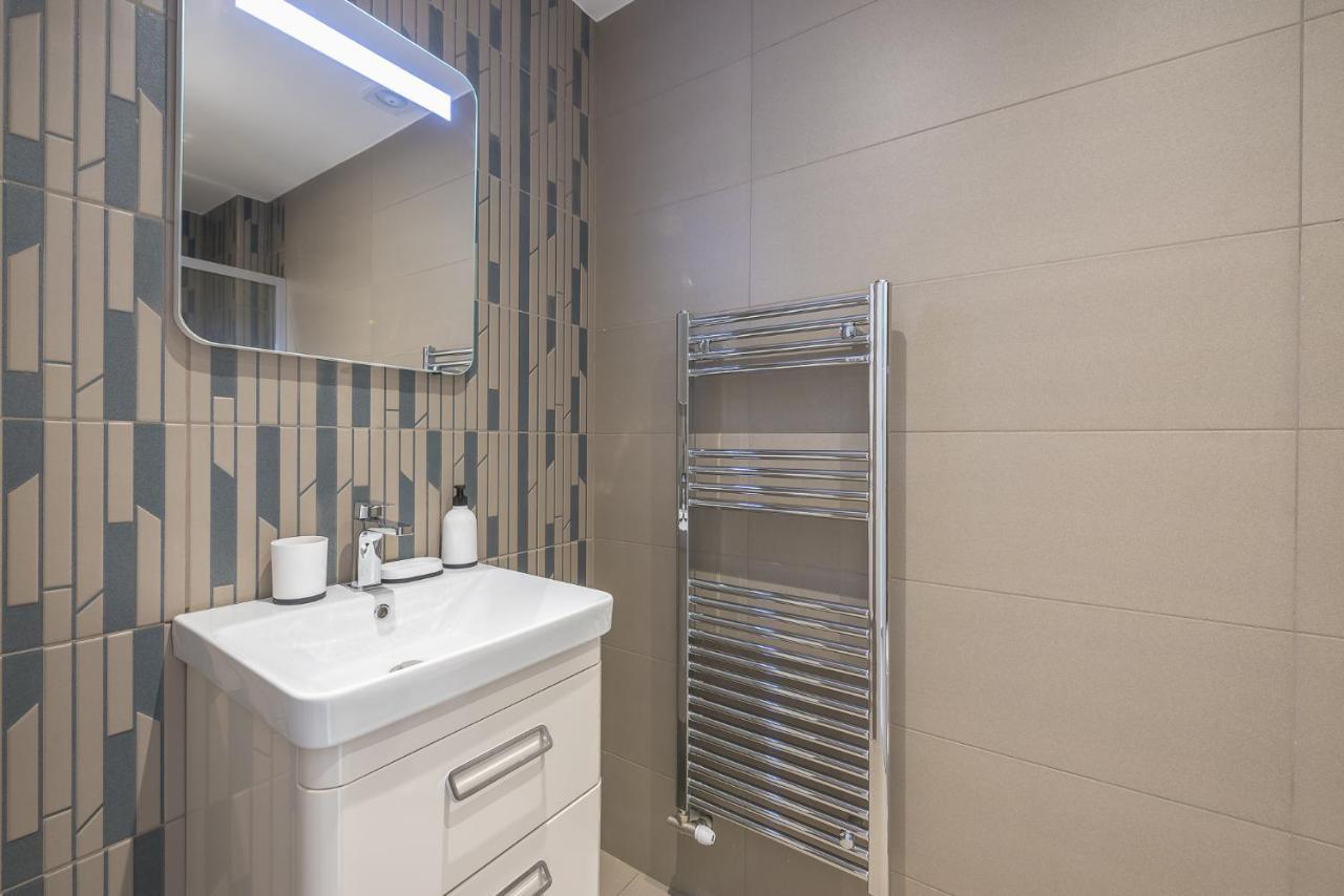 Stylish Urban Suites Athena Bagian luar foto